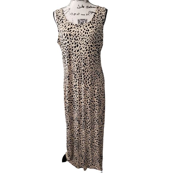Leopard Print Maxi Dress - Picture 1 of 3